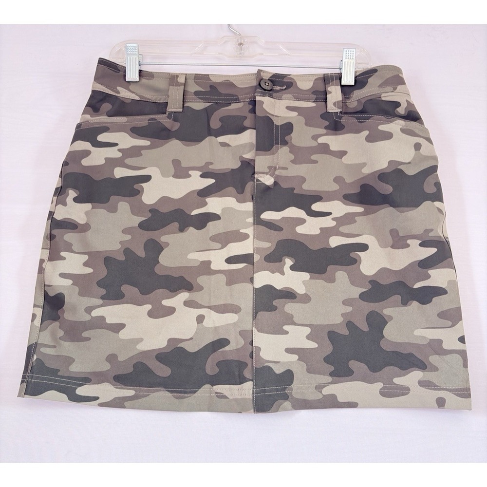 Eddie Bauer‎ Adventurer 2.0 Skort in Green Camo Athleasure Travel Size 8